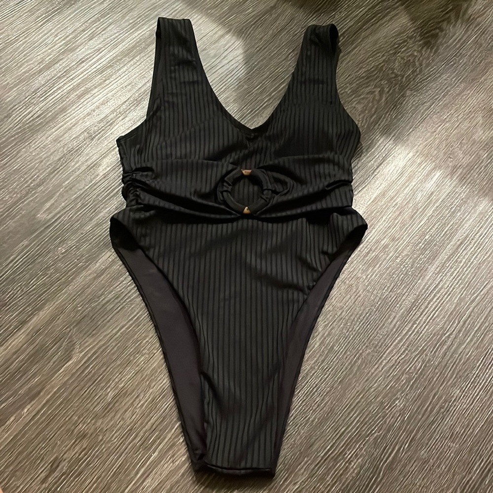 Toluca Swim: One Piece